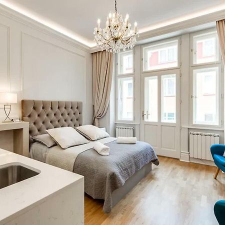 Prague Centre Armani Apartment Bagian luar foto