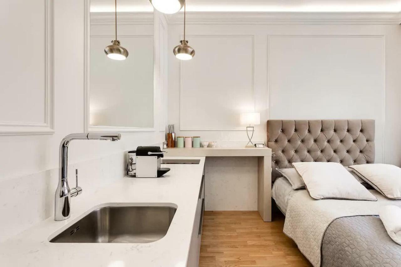 Prague Centre Armani Apartment Bagian luar foto