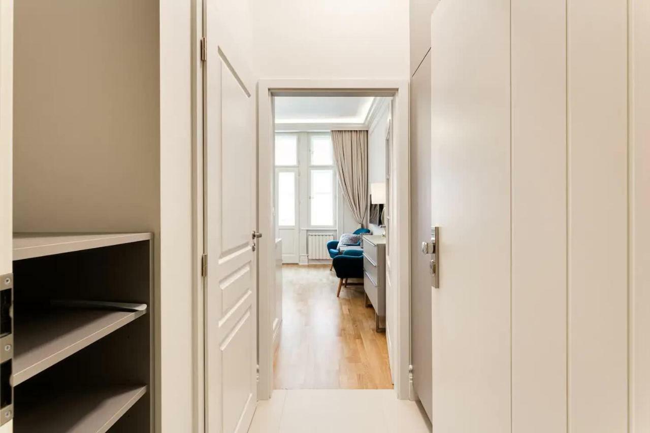 Prague Centre Armani Apartment Bagian luar foto