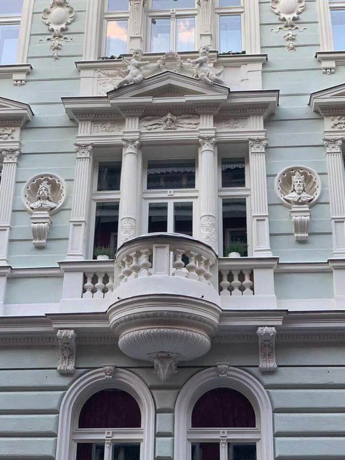 Prague Centre Armani Apartment Bagian luar foto